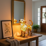 Transparenter Labrador – Leuchtendes Designobjekt